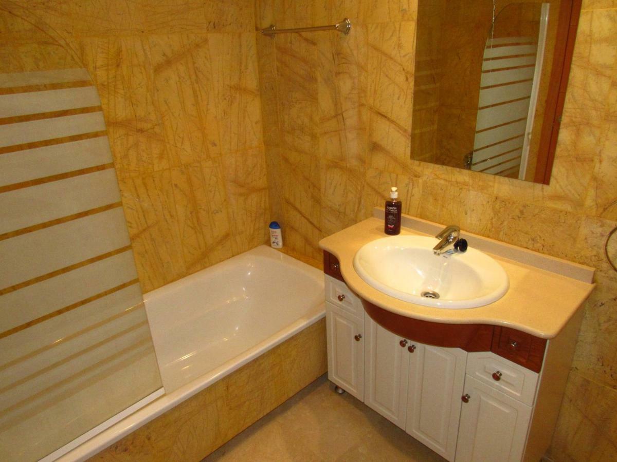 Arenal Golf Apartment Benalmadena Bagian luar foto